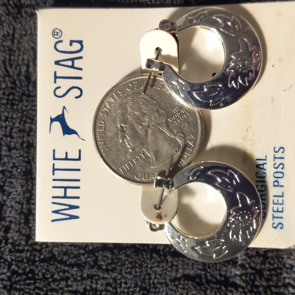 White Stag Set Of Two Silver Tone Design Pierced Earrings - Picture 3 of 3